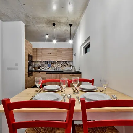 Apartment Casa Zoe By Vallettastay